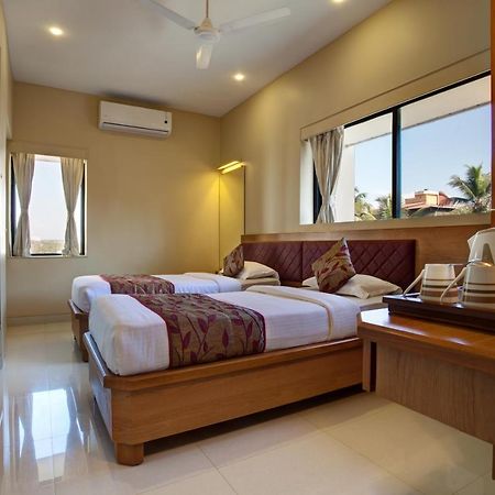 Hotel Prestige 门格洛尔 外观 照片