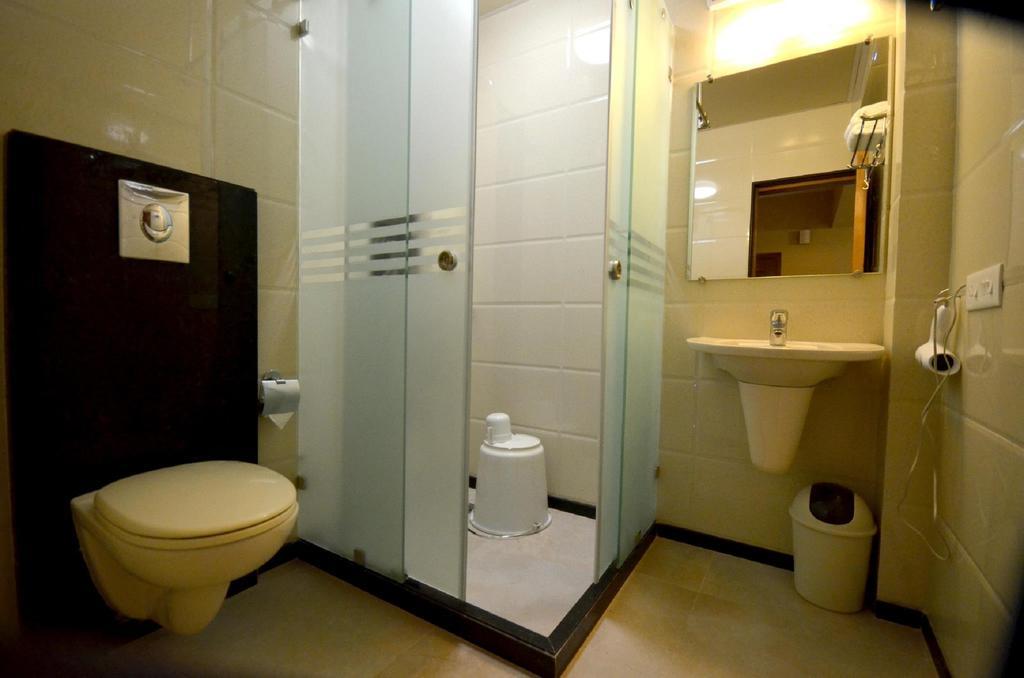 Hotel Prestige 门格洛尔 外观 照片