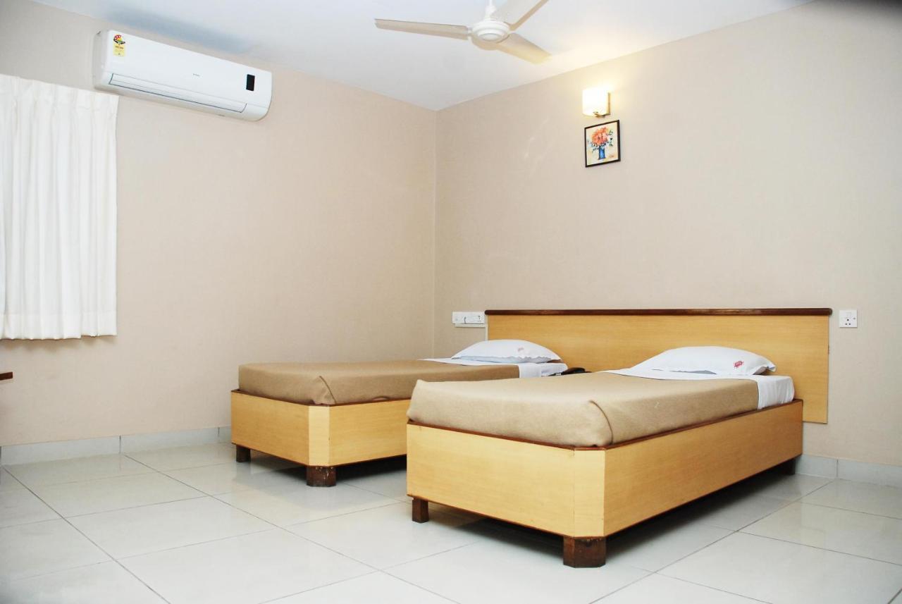 Hotel Prestige 门格洛尔 外观 照片