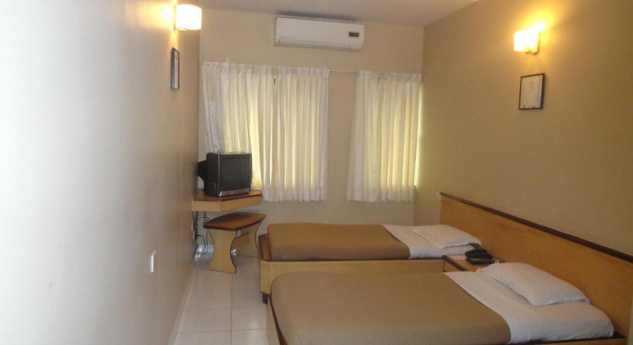 Hotel Prestige 门格洛尔 外观 照片