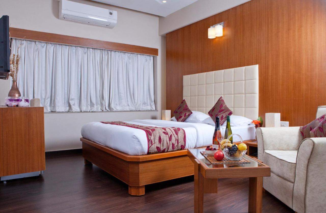 Hotel Prestige 门格洛尔 外观 照片