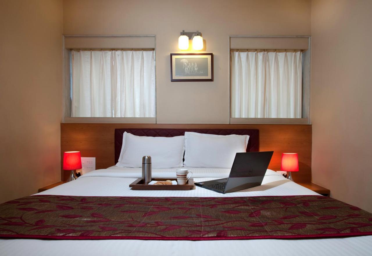 Hotel Prestige 门格洛尔 外观 照片